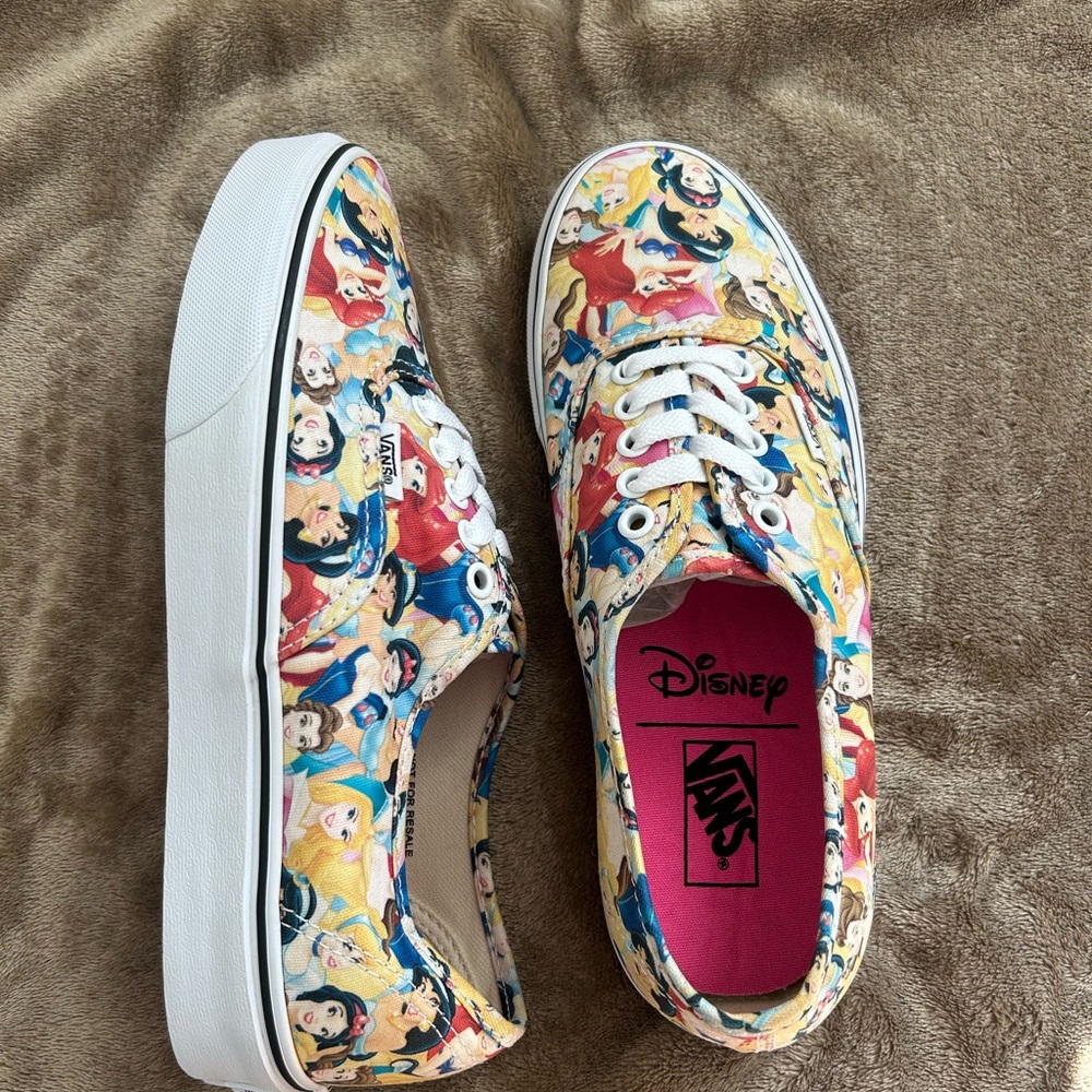 Vans Disney Princess Print Sneakers